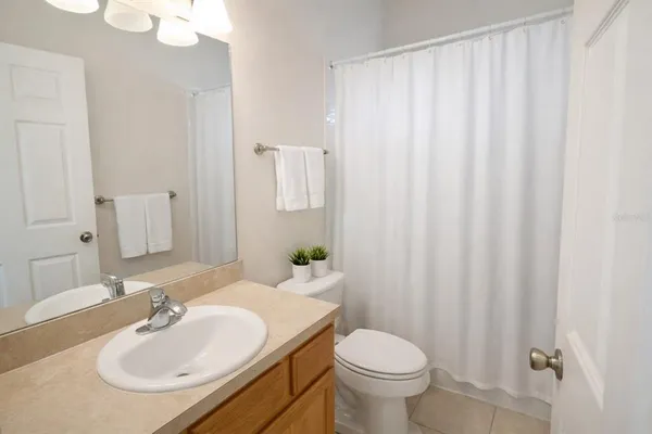 $2,700 | 14271 Northwest 10th Road, Newberry, FL 32669