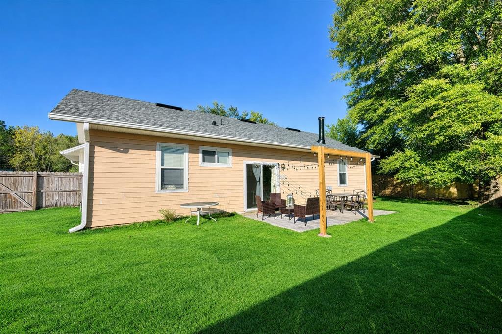 14271 Northwest 10th Road Newberry, FL 32669 - Photo 4 of 24