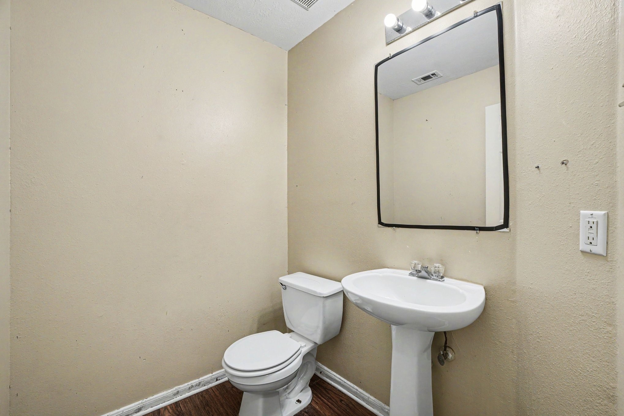 1805 Manor Circle Rosenberg, TX 77471 - Photo 19 of 25