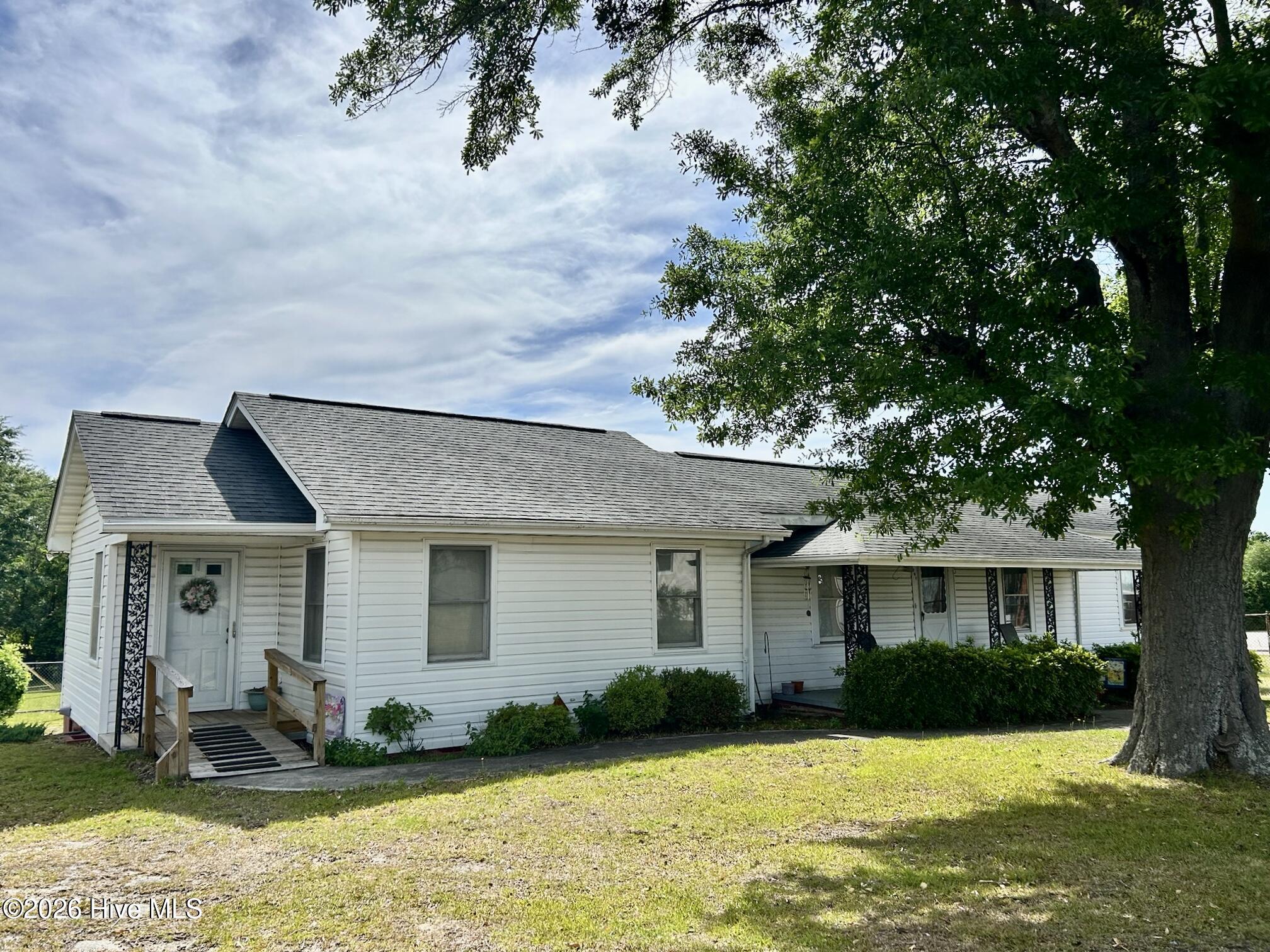 170 Hannah Pickett Avenue Rockingham, NC 28379 - Photo 1 of 33 170 Hannah Pickett Ave
