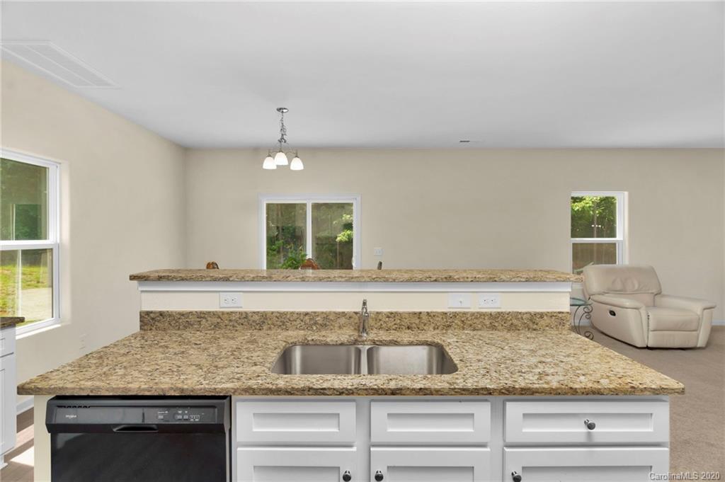 9524 Weikert Road Charlotte, NC 28215 - Photo 13 of 28 Gallery Image 13