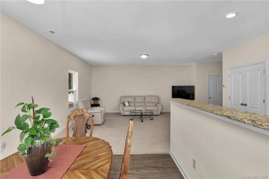 9524 Weikert Road Charlotte, NC 28215 - Photo 14 of 28 Gallery Image 14