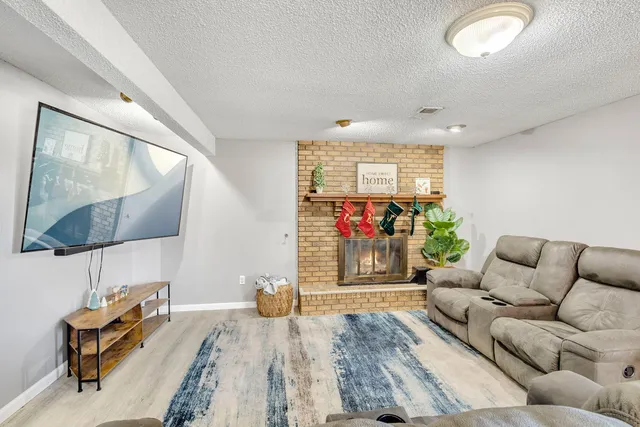 $349,900 | 510 Manor Drive, Peotone, IL 60468