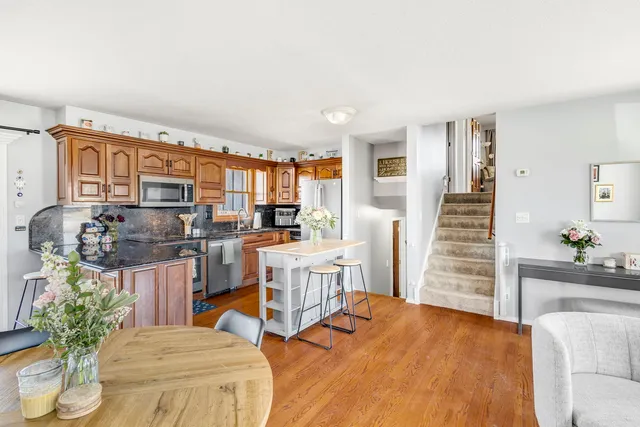 $349,900 | 510 Manor Drive, Peotone, IL 60468