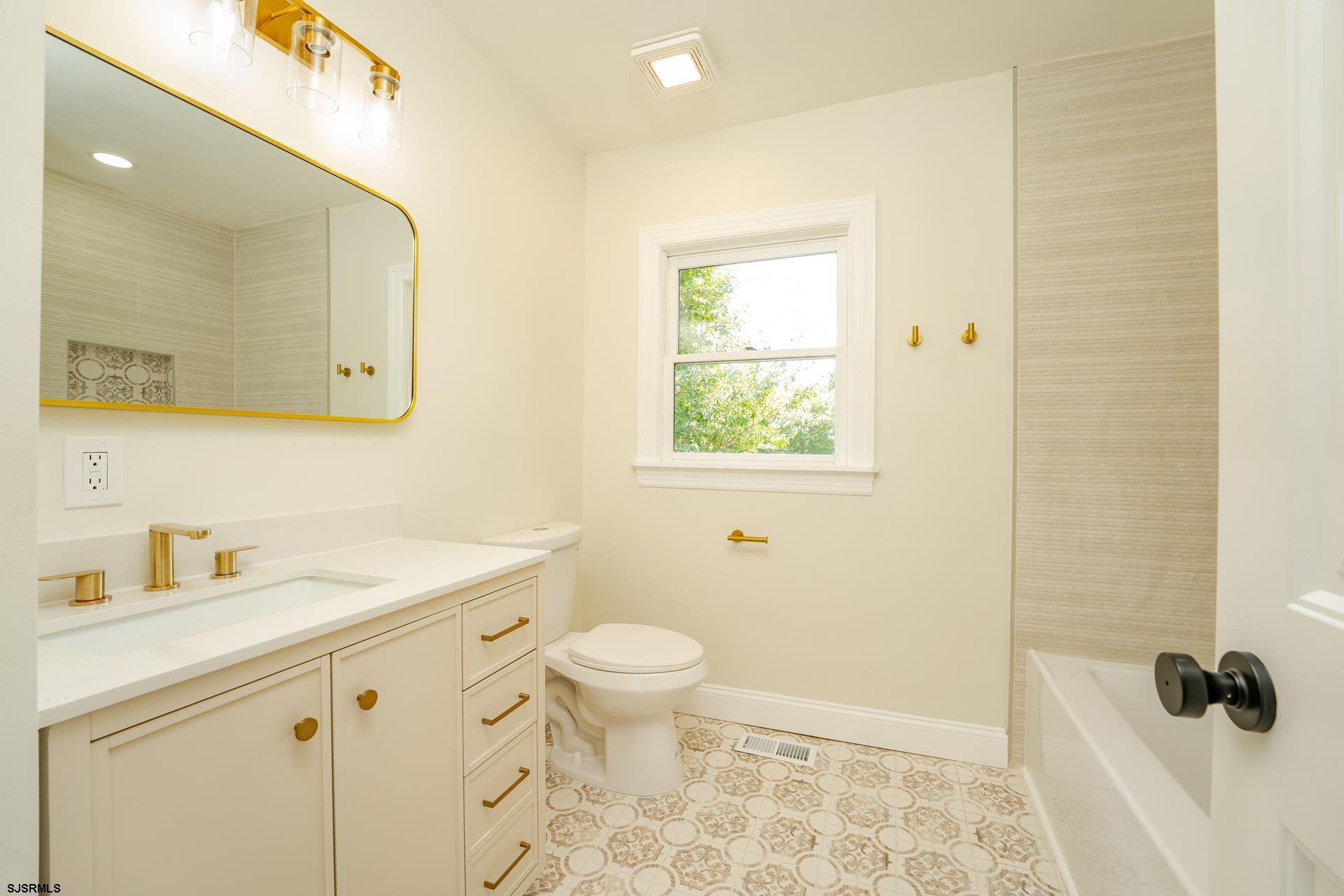 1013 New Road Northfield, NJ 08225 - Photo 15 of 31 Gallery Image 15