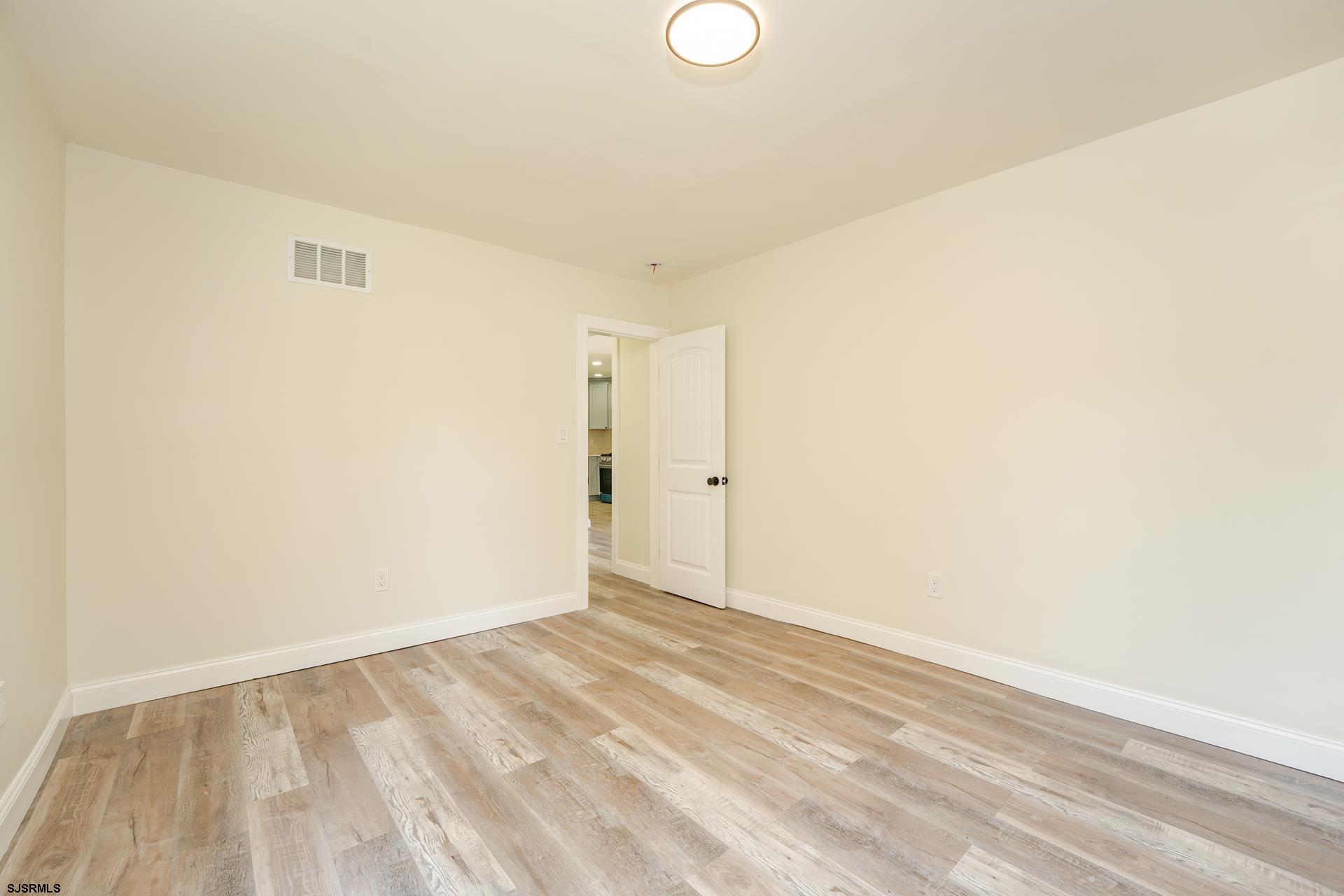 1013 New Road Northfield, NJ 08225 - Photo 18 of 31 Gallery Image 18