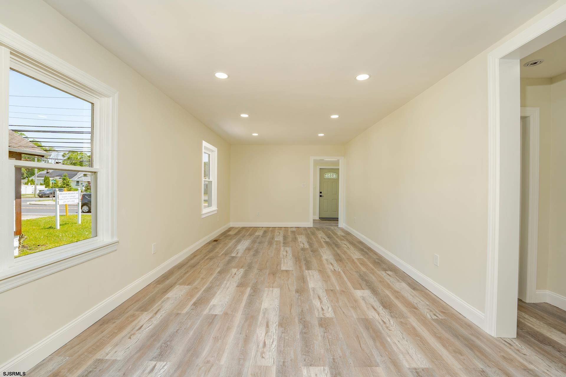 1013 New Road Northfield, NJ 08225 - Photo 8 of 31 Gallery Image 8