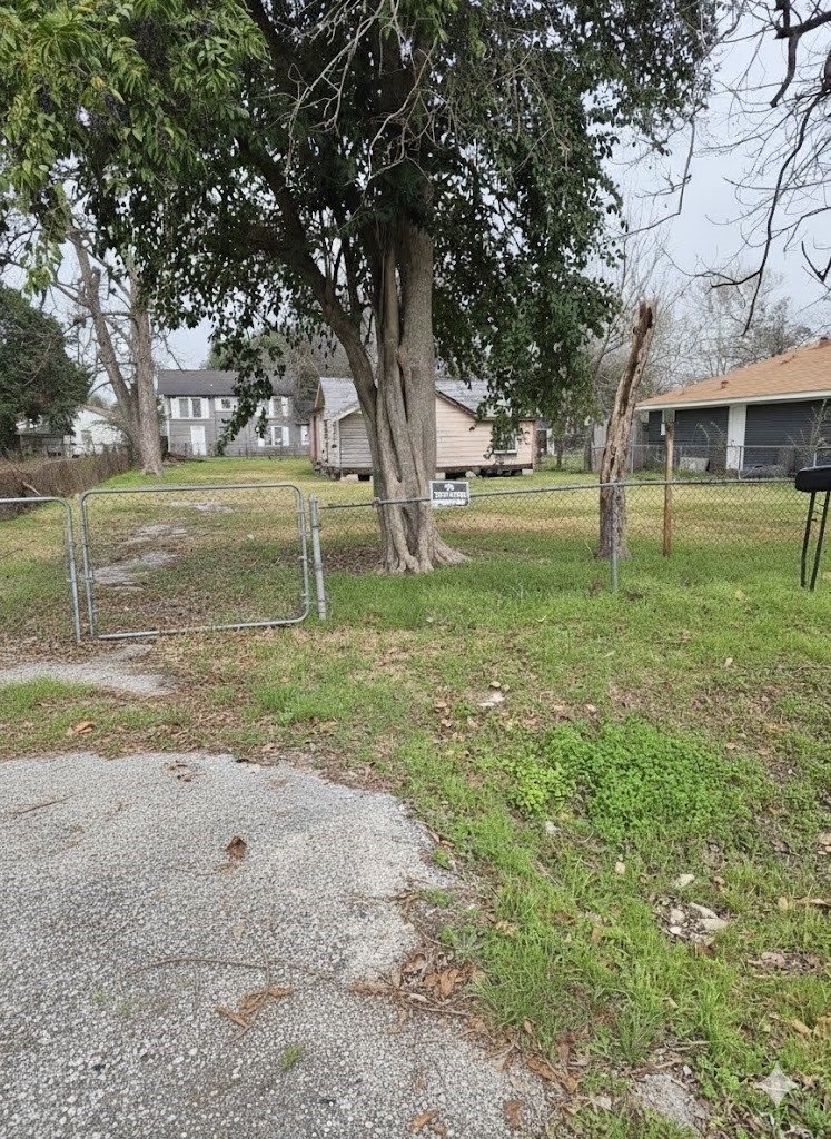 a house with lots of trees