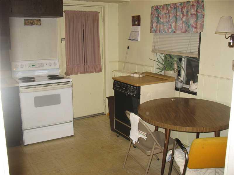 5870 Darlington Road Pittsburgh, PA 15217 - Photo 7 of 7 Cafeteria/Kitchen.