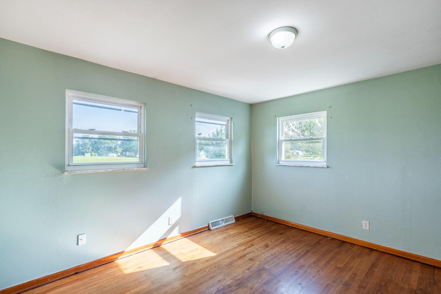13536 Cora Road Moores Hill, IN 47032 - Photo 18 of 28 Gallery Image 18