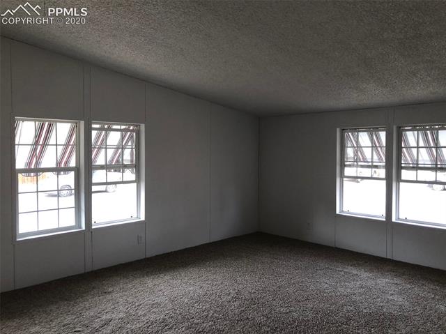 1200 Forest Road Colorado Springs, CO 80906 - Photo 11 of 40 Family Room, Quite Spacious