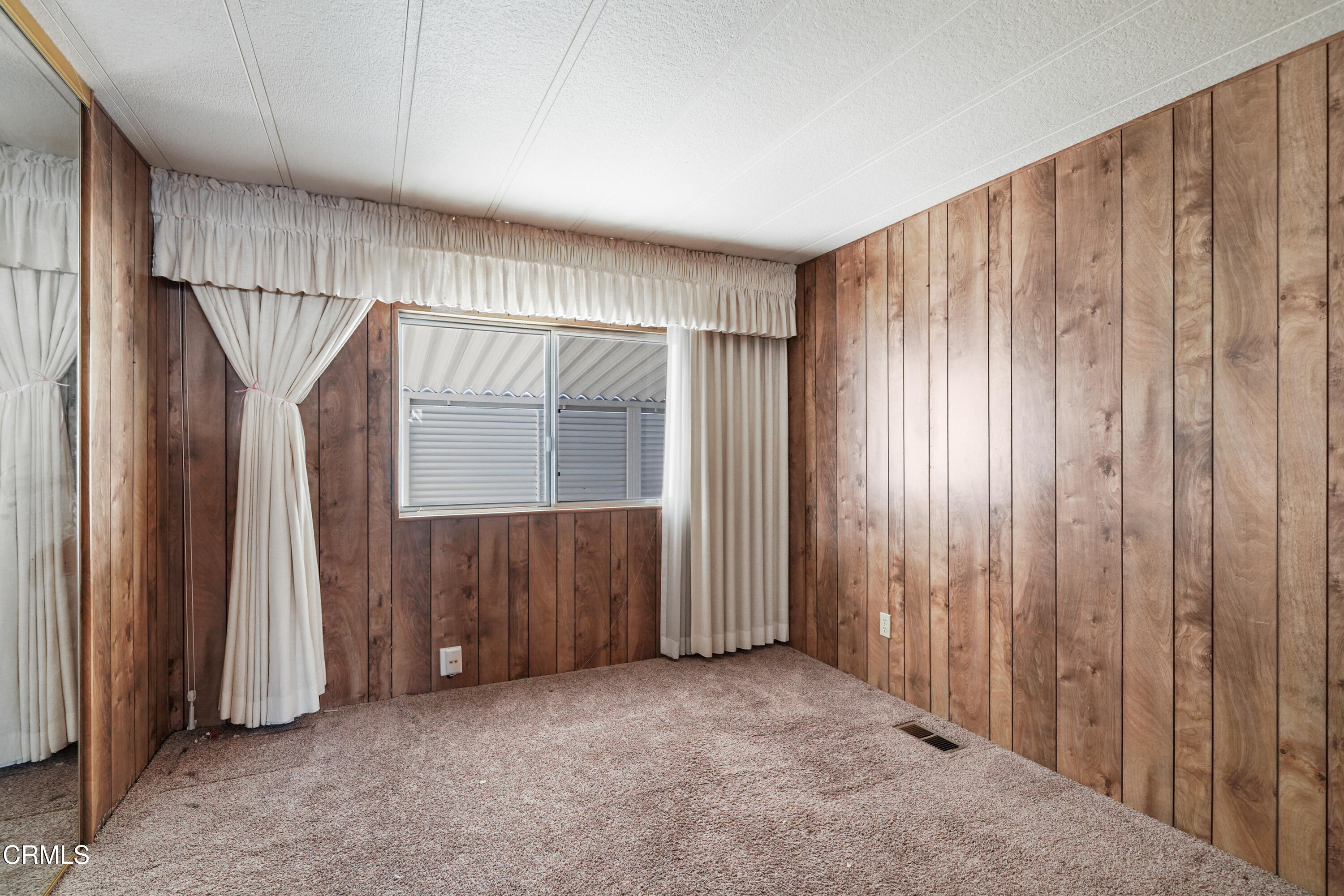 250 East Telegraph Road, Unit 319 Fillmore, CA 93015 - Photo 14 of 27 DSC07850