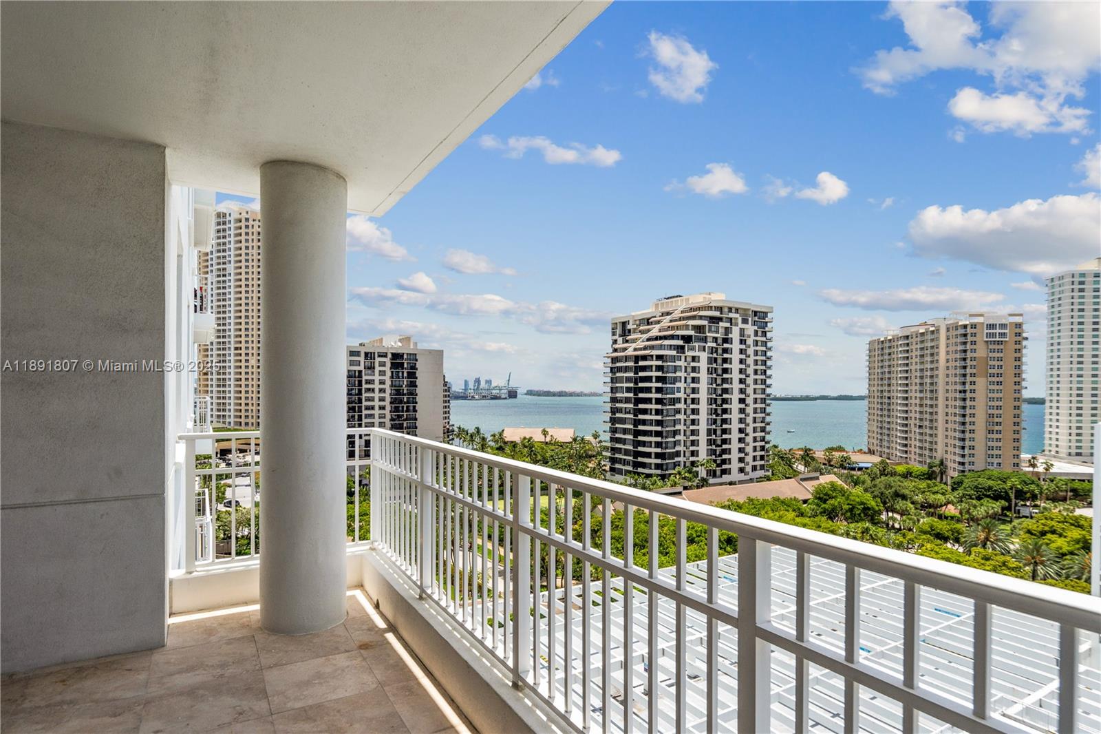 701 Brickell Key Boulevard, Unit 1411 Miami, FL 33131 - Photo 2 of 20 a view of balcony with city view