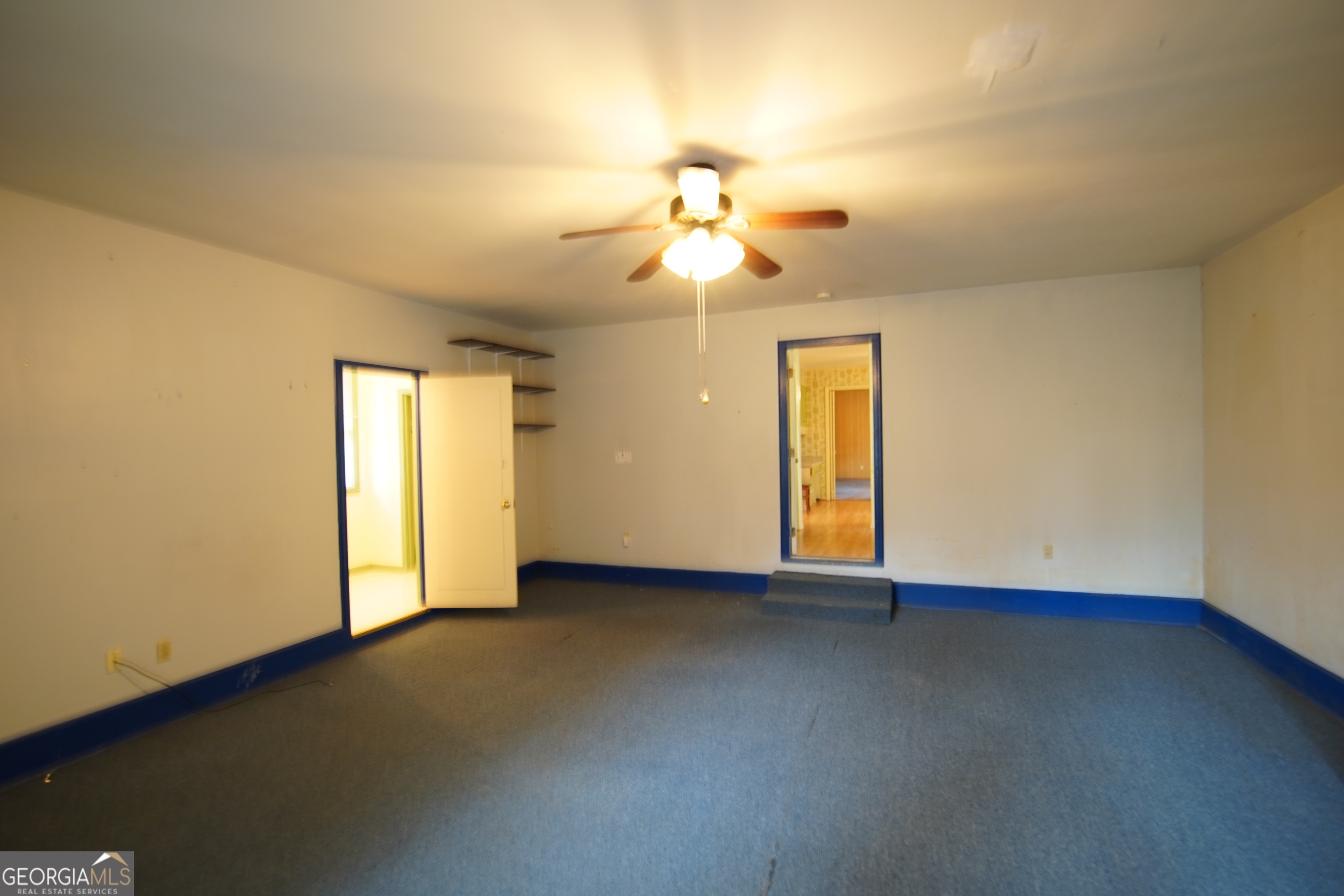 1712 Briarcliff Road Milledgeville, GA 31061 - Photo 13 of 38 a view of empty room with window