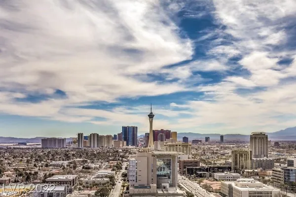 $2,465 | 150 South Las Vegas Boulevard, Unit 1018, Las Vegas, NV 89101
