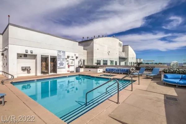 $2,465 | 150 South Las Vegas Boulevard, Unit 1018, Las Vegas, NV 89101