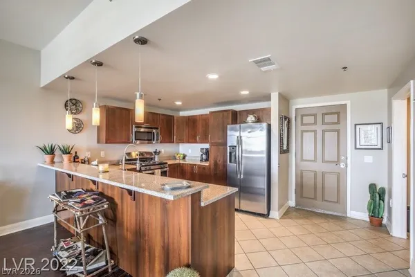 $2,465 | 150 South Las Vegas Boulevard, Unit 1018, Las Vegas, NV 89101