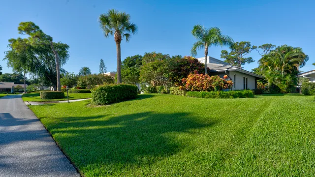 $1,465,000 | 634 West Lakewoode Circle, Delray Beach, FL 33445