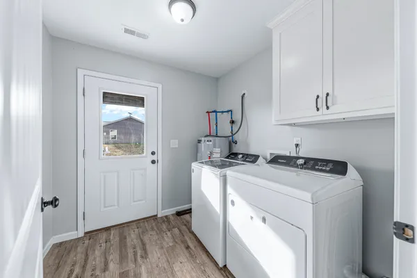 $249,000 | 234 North Walnut Street, Hohenwald, TN 38462