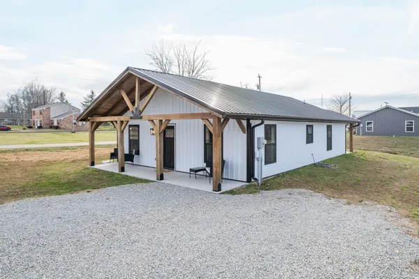 $249,000 | 234 North Walnut Street, Hohenwald, TN 38462