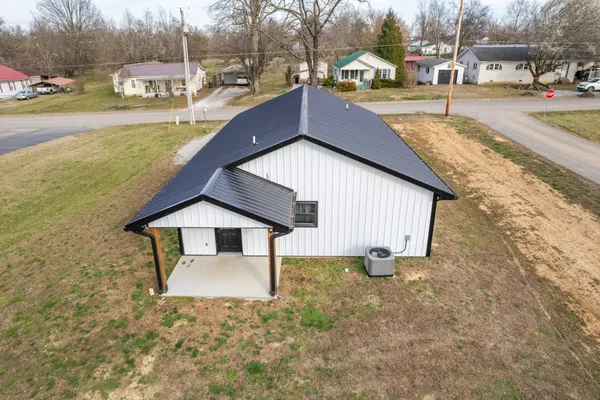 $249,000 | 234 North Walnut Street, Hohenwald, TN 38462