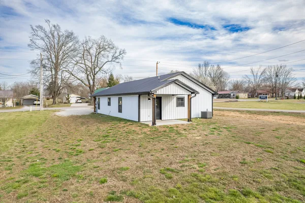 $249,000 | 234 North Walnut Street, Hohenwald, TN 38462