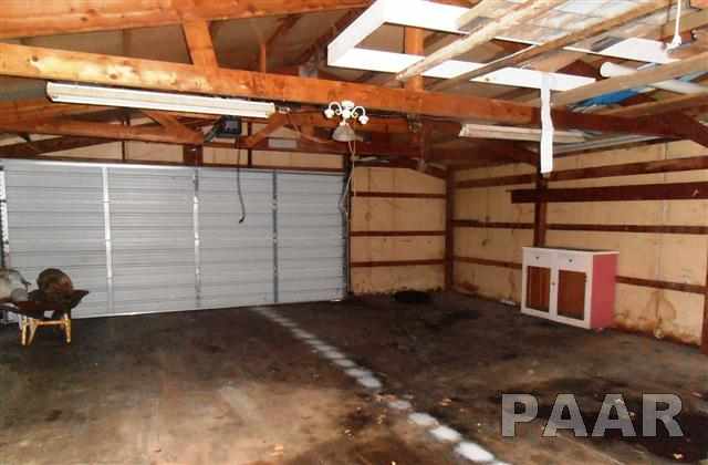 20521 Townline Road Tremont, IL 61568 - Photo 9 of 18