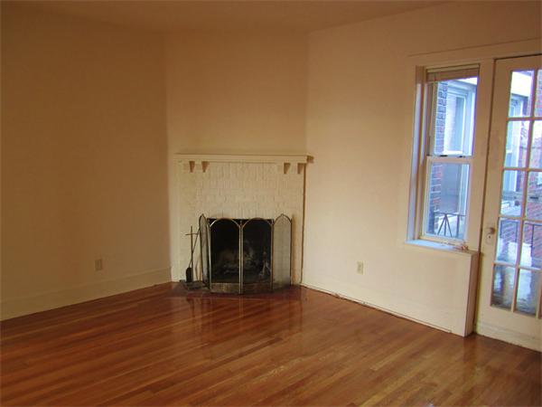 118 Longhill Street, Unit 4 Springfield, MA 01108 - Photo 3 of 9