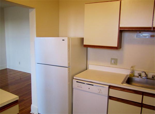 118 Longhill Street, Unit 4 Springfield, MA 01108 - Photo 4 of 9
