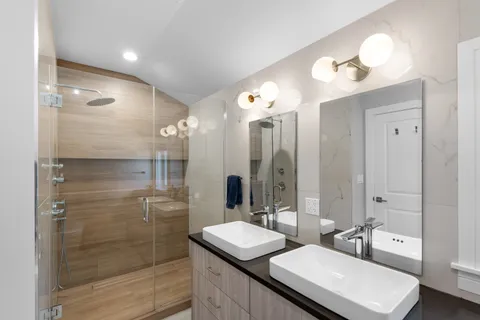 $825,000 | 5313 Crain Street, Skokie, IL 60077