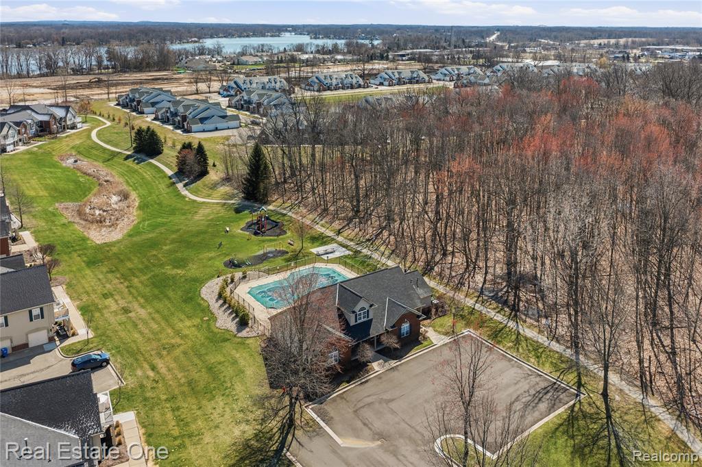 4113 Hampton Ridge Boulevard Howell, MI 48843 - Photo 24 of 28