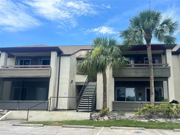 $1,300 | 10263 Gandy Boulevard North, Unit 501, St. Petersburg, FL 33702