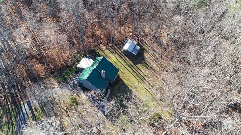 7675 Deboe Road Summerfield, NC 27358 - Photo 3 of 29 Gallery Image 3