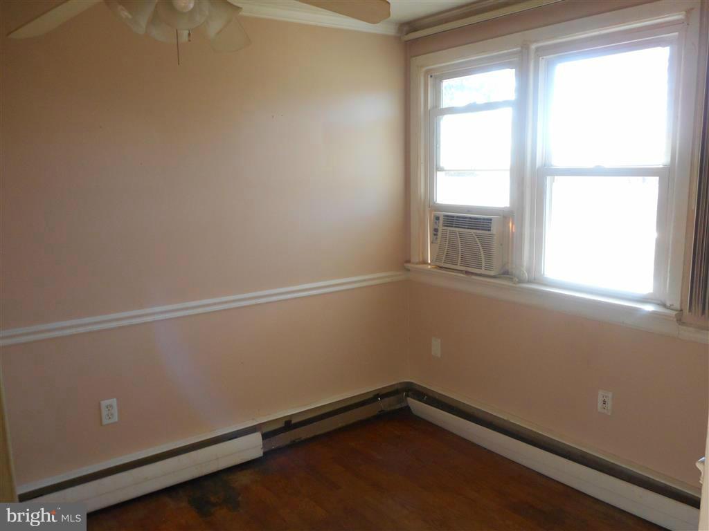 10807 Kingstead Road Damascus, MD 20872 - Photo 8 of 30 Dining Room