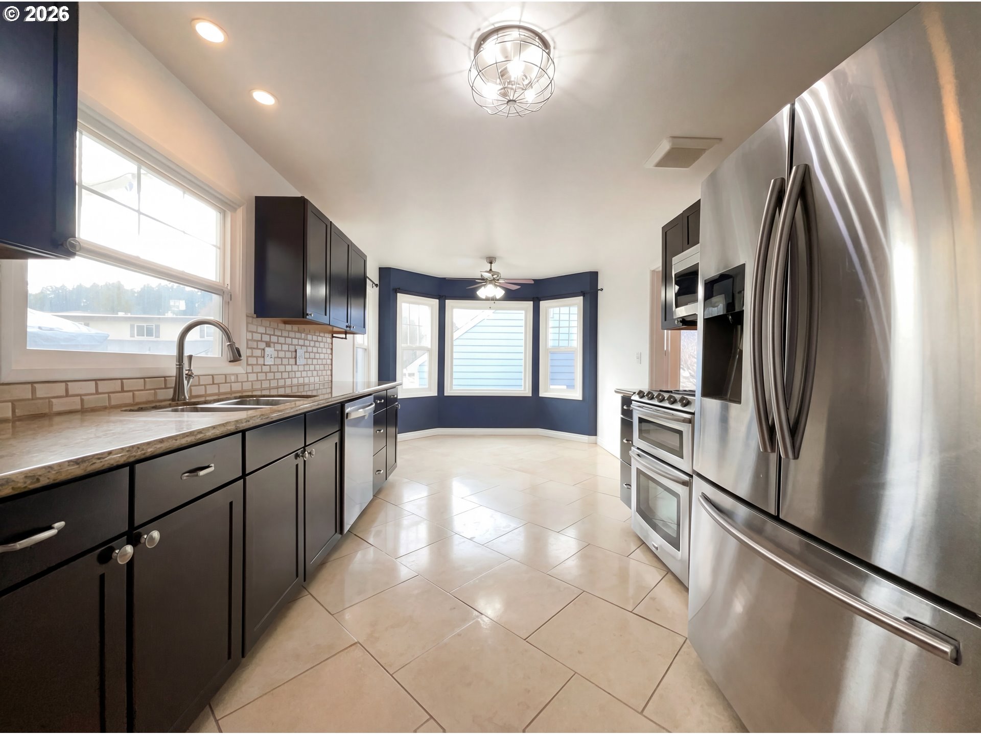 12136 Southeast Brie Court Clackamas, OR 97015 - Photo 12 of 17