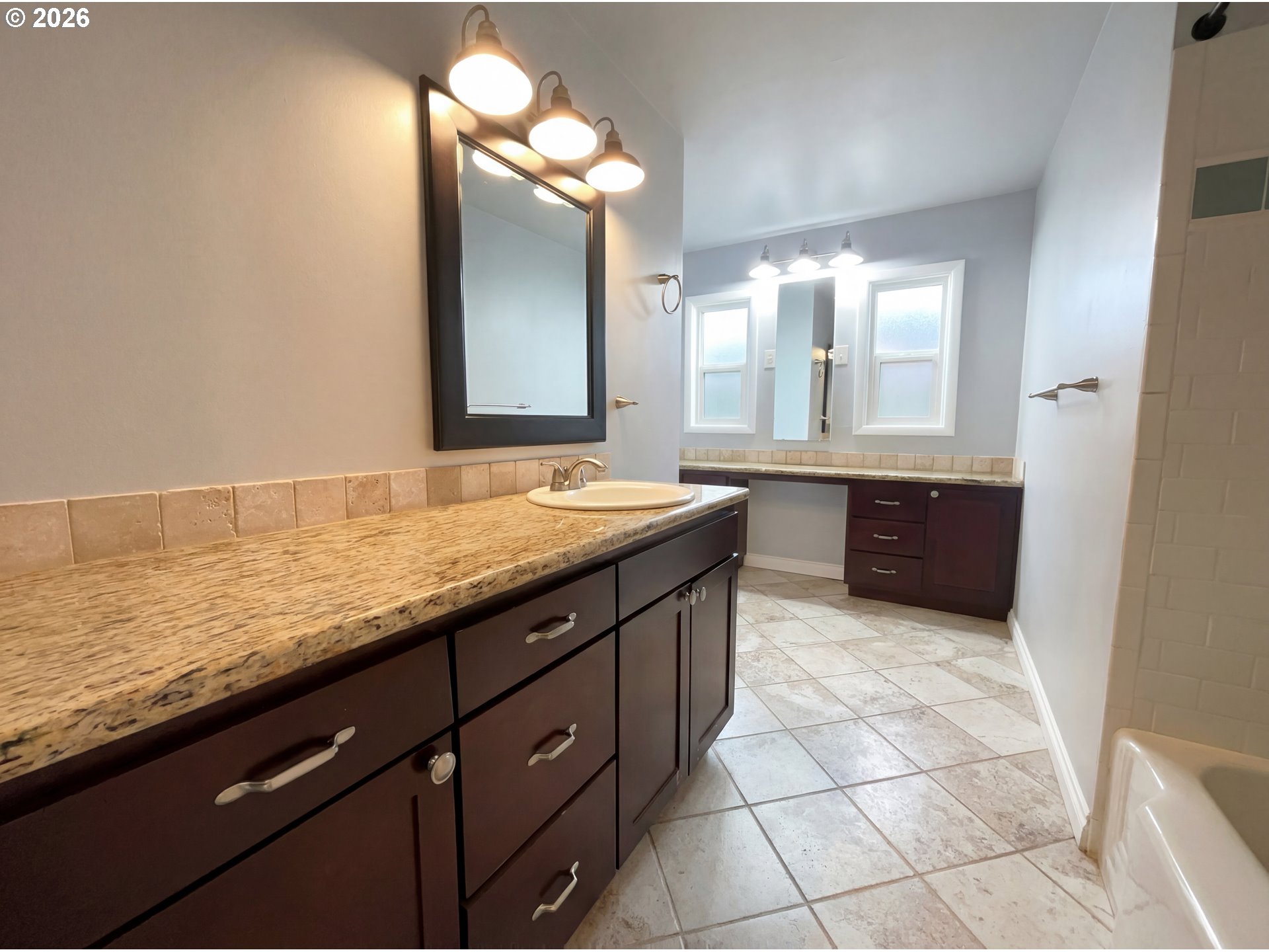 12136 Southeast Brie Court Clackamas, OR 97015 - Photo 14 of 17