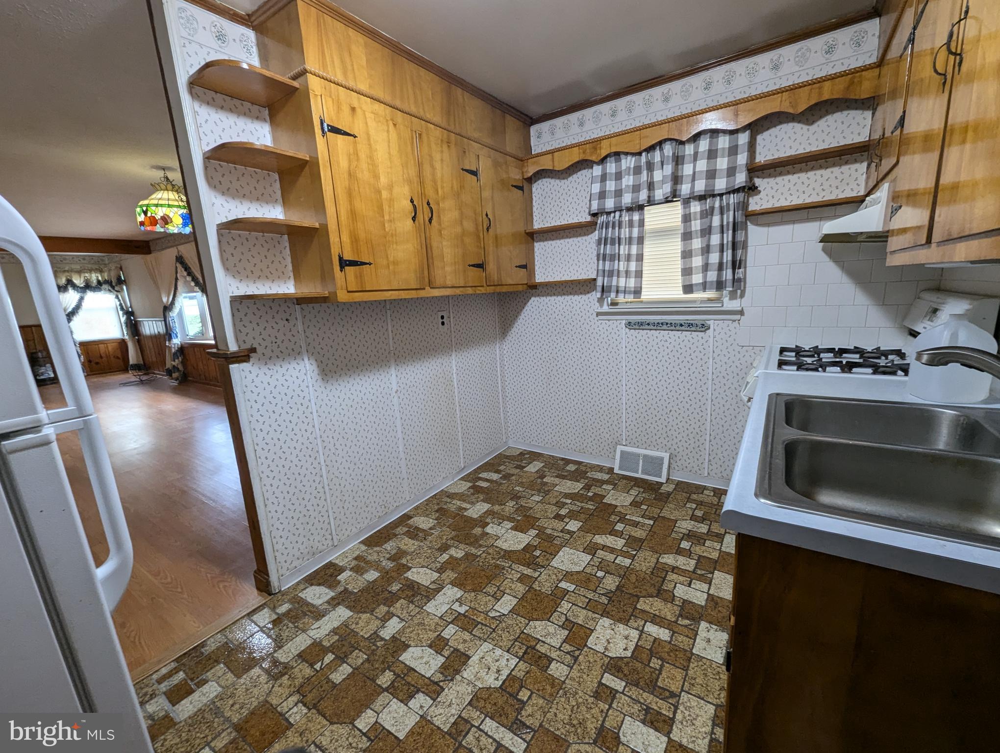 923 Waters Avenue Fallston, MD 21047 - Photo 13 of 35