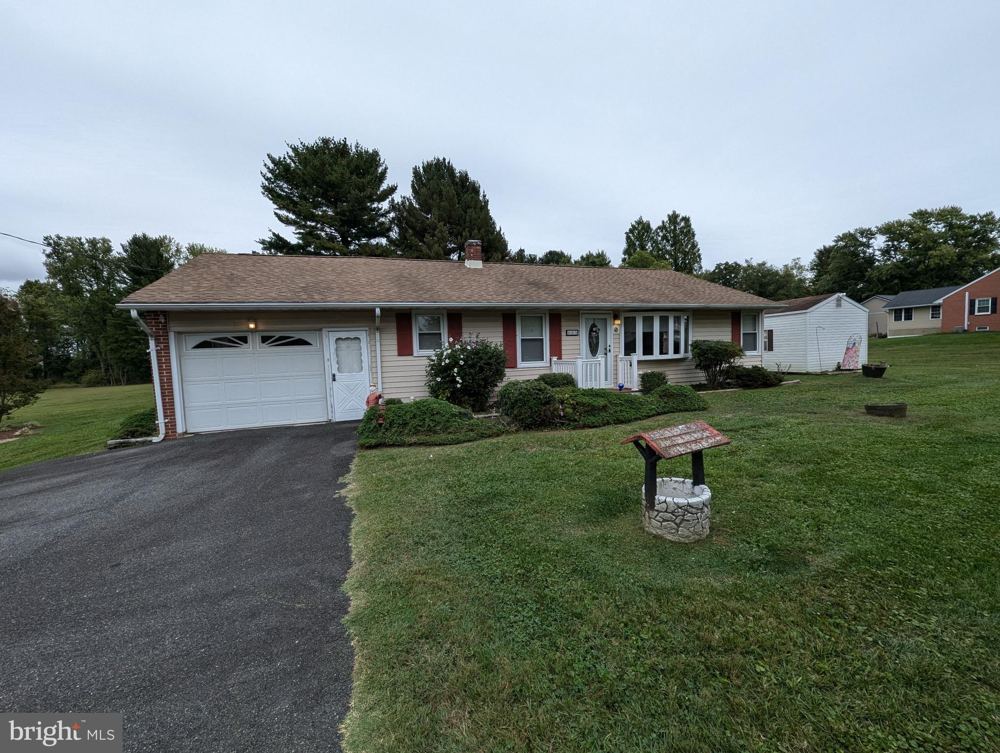 923 Waters Avenue Fallston, MD 21047 - Photo 4 of 35