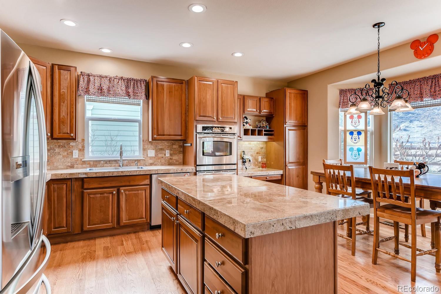 8491 Hackamore Road Littleton, CO 80125 - Photo 8 of 34 Gallery Image 8