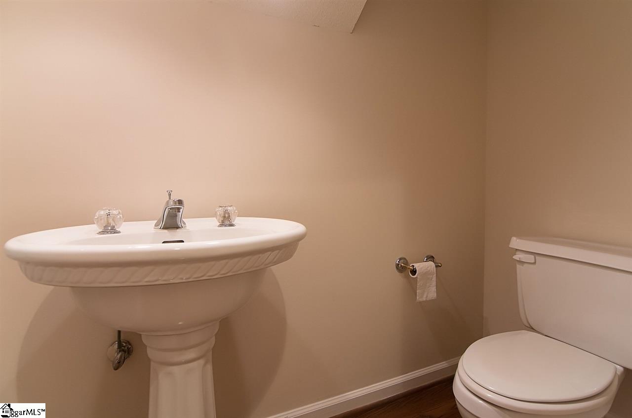 501 Hunters Hill Road Simpsonville, SC 29680 - Photo 7 of 36 Gallery Image 7