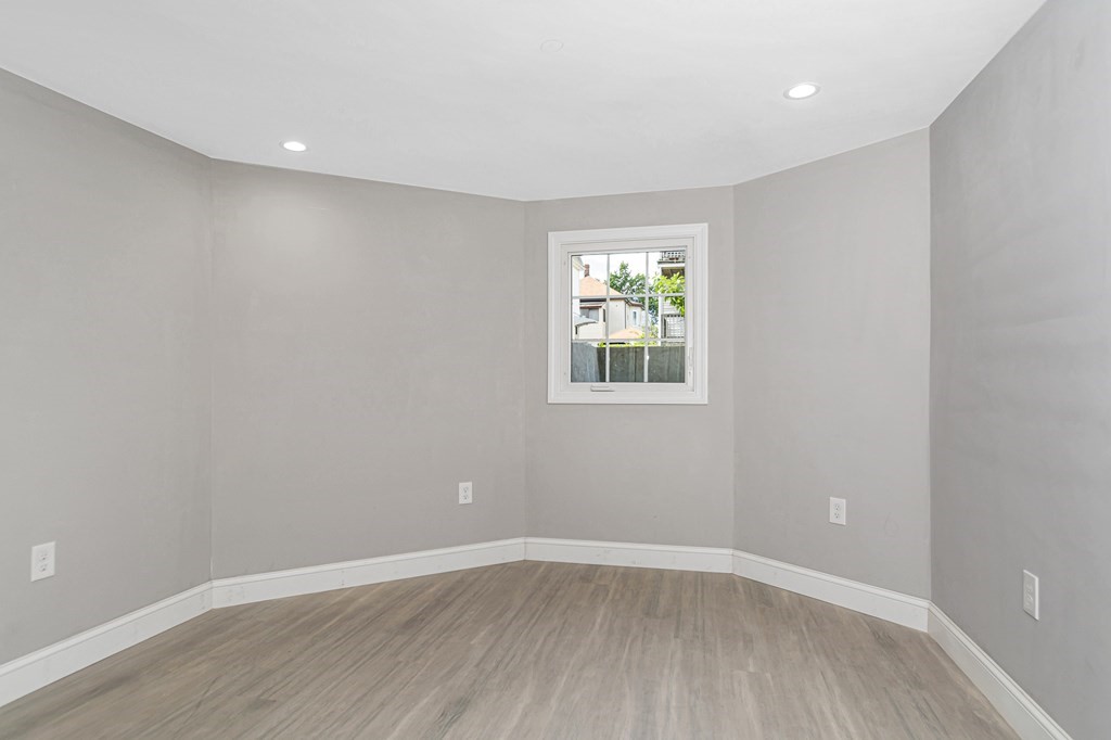 75 Kenmere Road, Unit 1 Medford, MA 02155 - Photo 23 of 28 Gallery Image 23