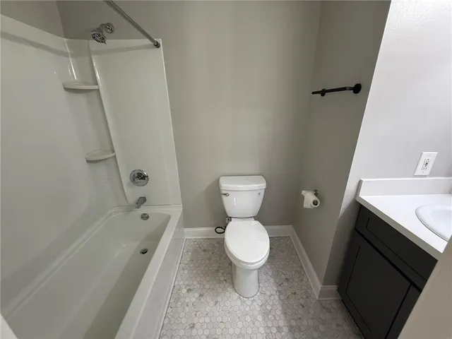 $1,375 | 382 Fairway Drive, Unit 19, Laplace, LA 70068