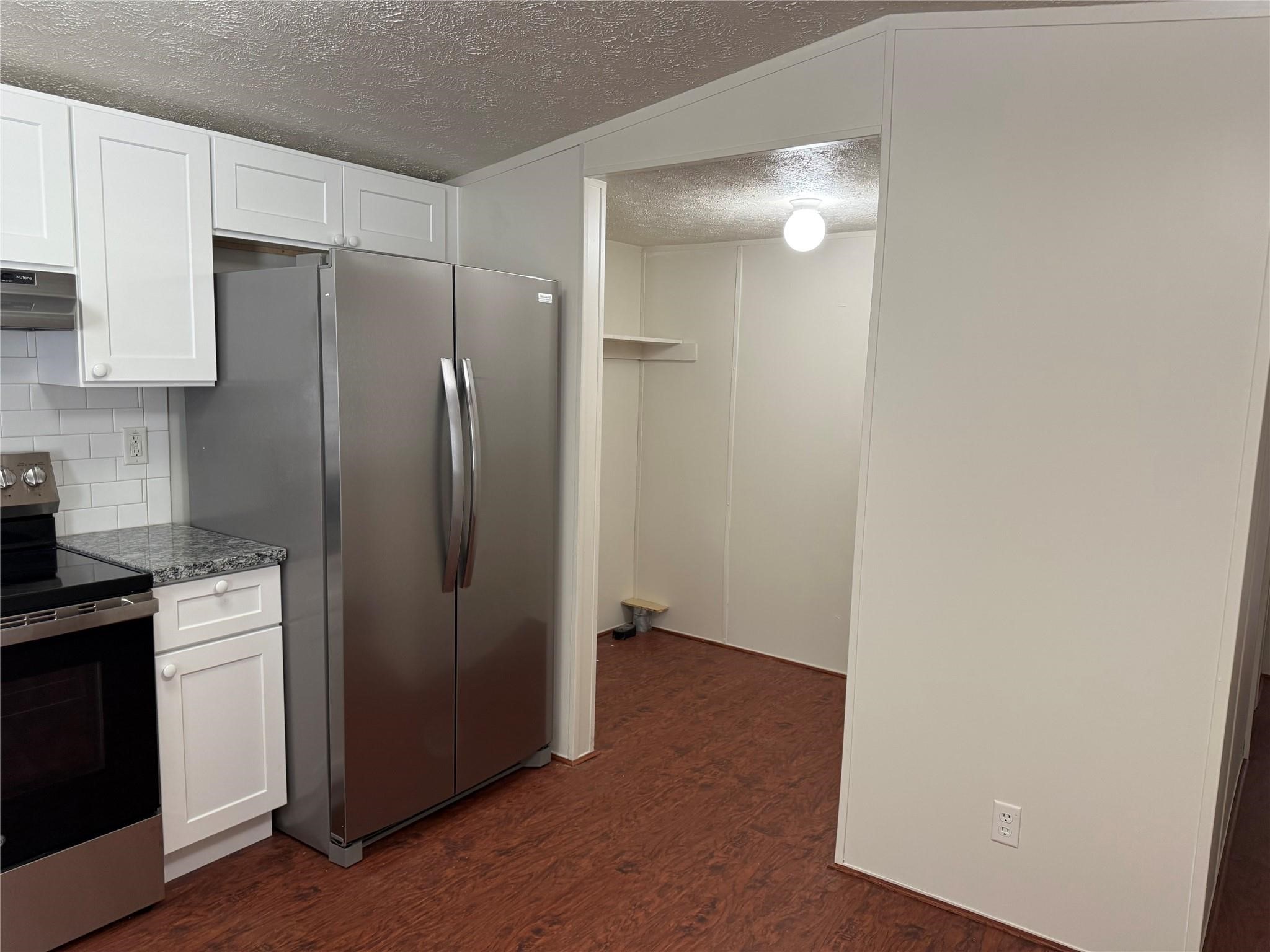 4429 16th Street Bacliff, TX 77518 - Photo 6 of 14