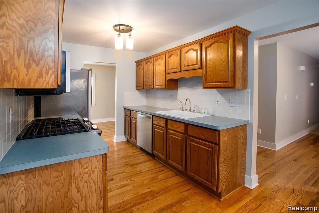 1516 Palms Road Columbus, MI 48063 - Photo 10 of 42