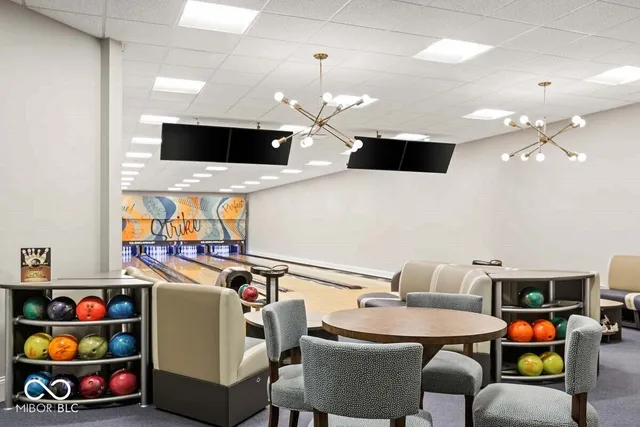 $854,828 | 19945 Tomlinson Road, Westfield, IN 46074