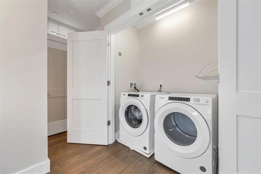 7 Longview Drive, Unit 105 Atkinson, NH 03811 - Photo 22 of 30 a utility room with dryer and washer