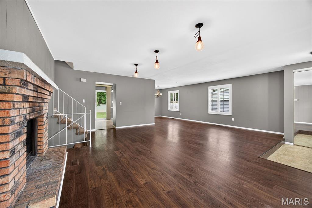 4145 Elkhart Lake Road St. Charles, MO 63304 - Photo 8 of 34