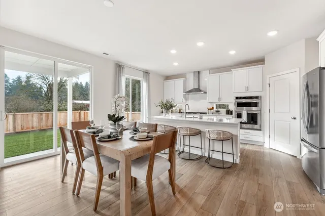 $699,990 | 17529 Northeast Midnight Sun Loop, Poulsbo, WA 98370