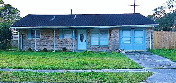 $199,000 | 6201 Fairfax Place, New Orleans, LA 70131