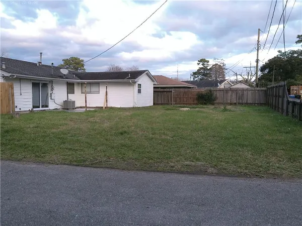 $199,000 | 6201 Fairfax Place, New Orleans, LA 70131